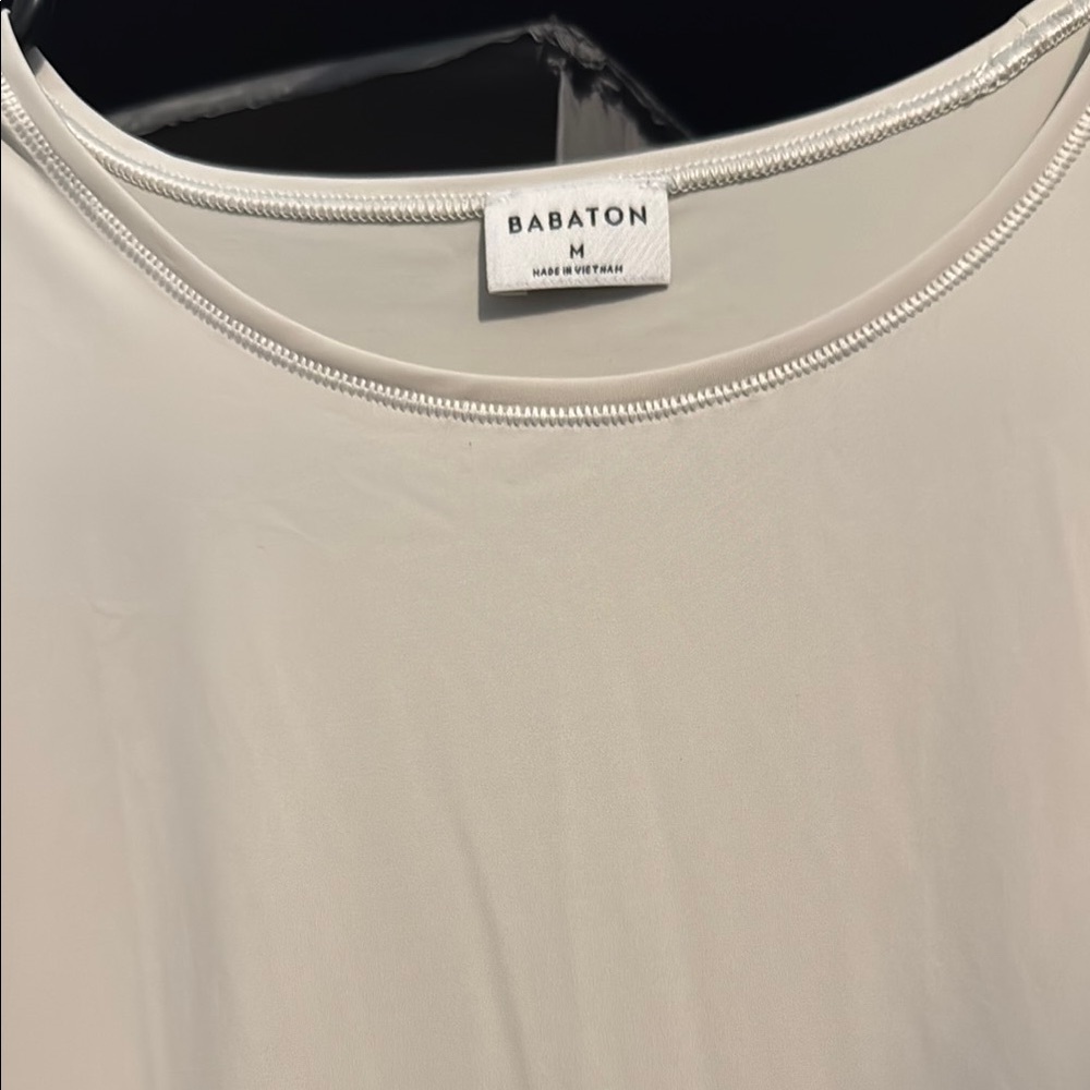 Aritzia Babaton Matte Pearl Skin Tight Bodysuit Size Small - Picture 2 of 3